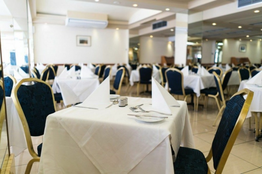 TOPAZ HOTEL 3*, 