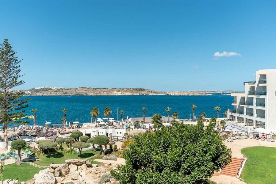 DOUBLE TREE by Hlton 4* (ex DOLMEN HOTEL), 