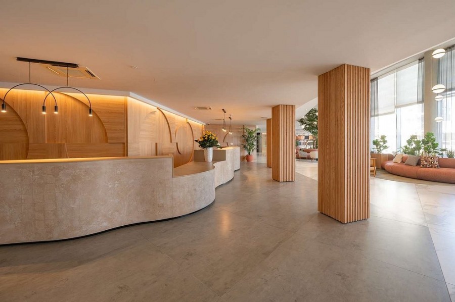 DOUBLE TREE by Hlton 4* (ex DOLMEN HOTEL), 