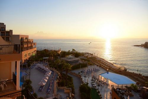 CORINTHIA HOTEL AT ST.GEORGE'S BAY 5*