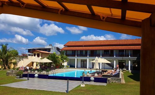 IMAGINE Villa Hotel 4*